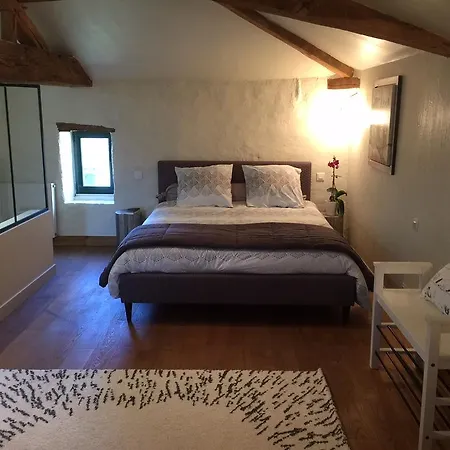 Le Vieux Logis De La Galocherie Couette-café 3*