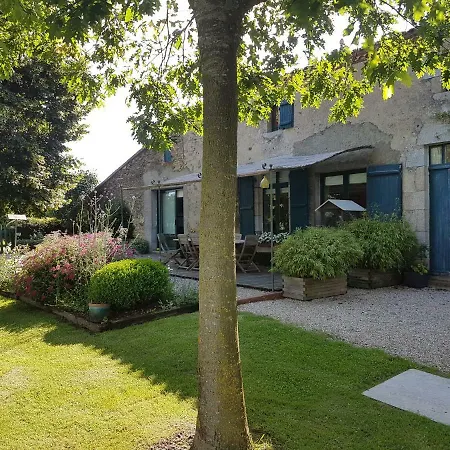 Couette-café Le Vieux Logis De La Galocherie 3*